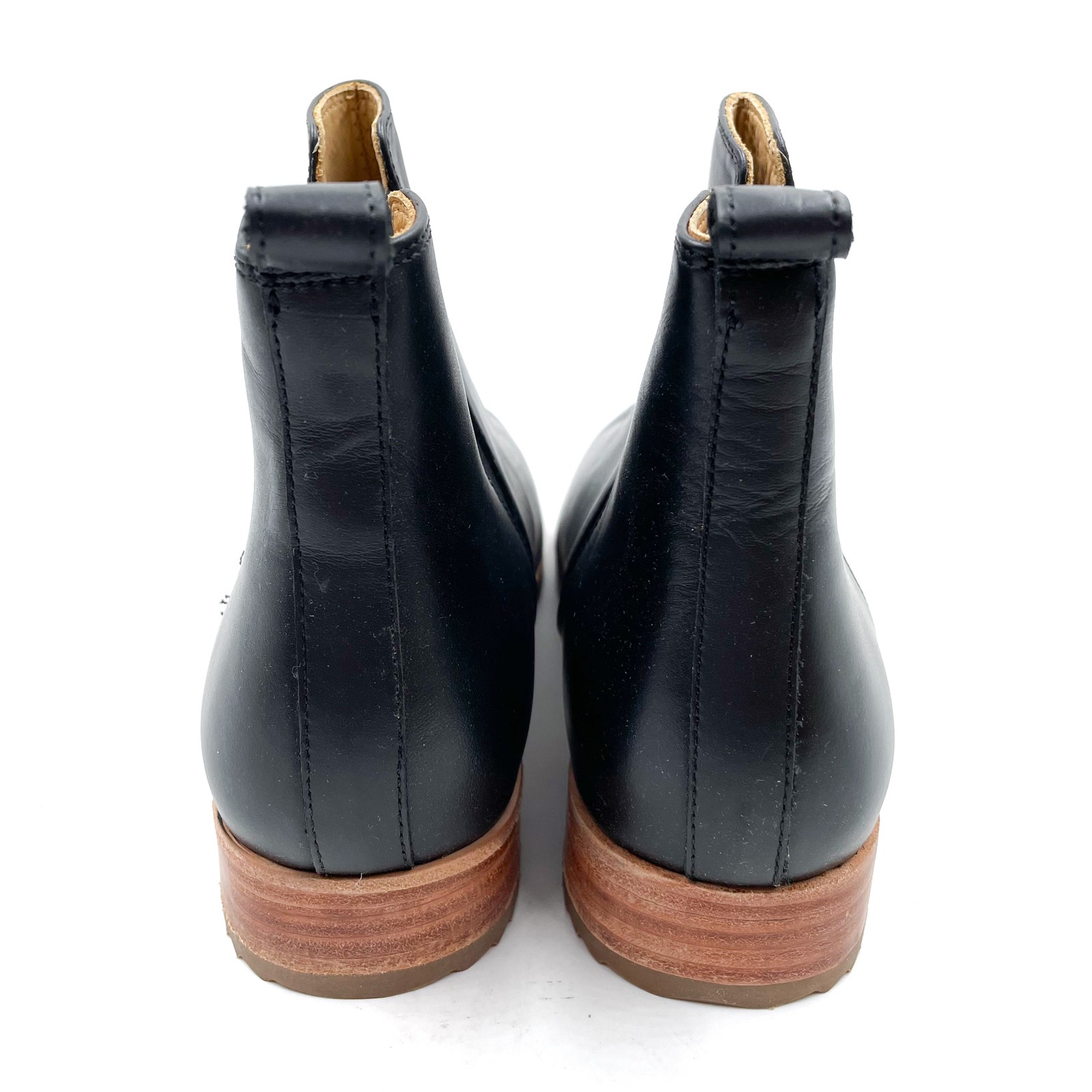Nisolo Everyday Chelsea Boot Black Leather Ankle Block Heel Sz 10 Women's — image 7 of 8